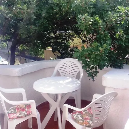 Apartments Villa Mond Sutomore Exterior photo
