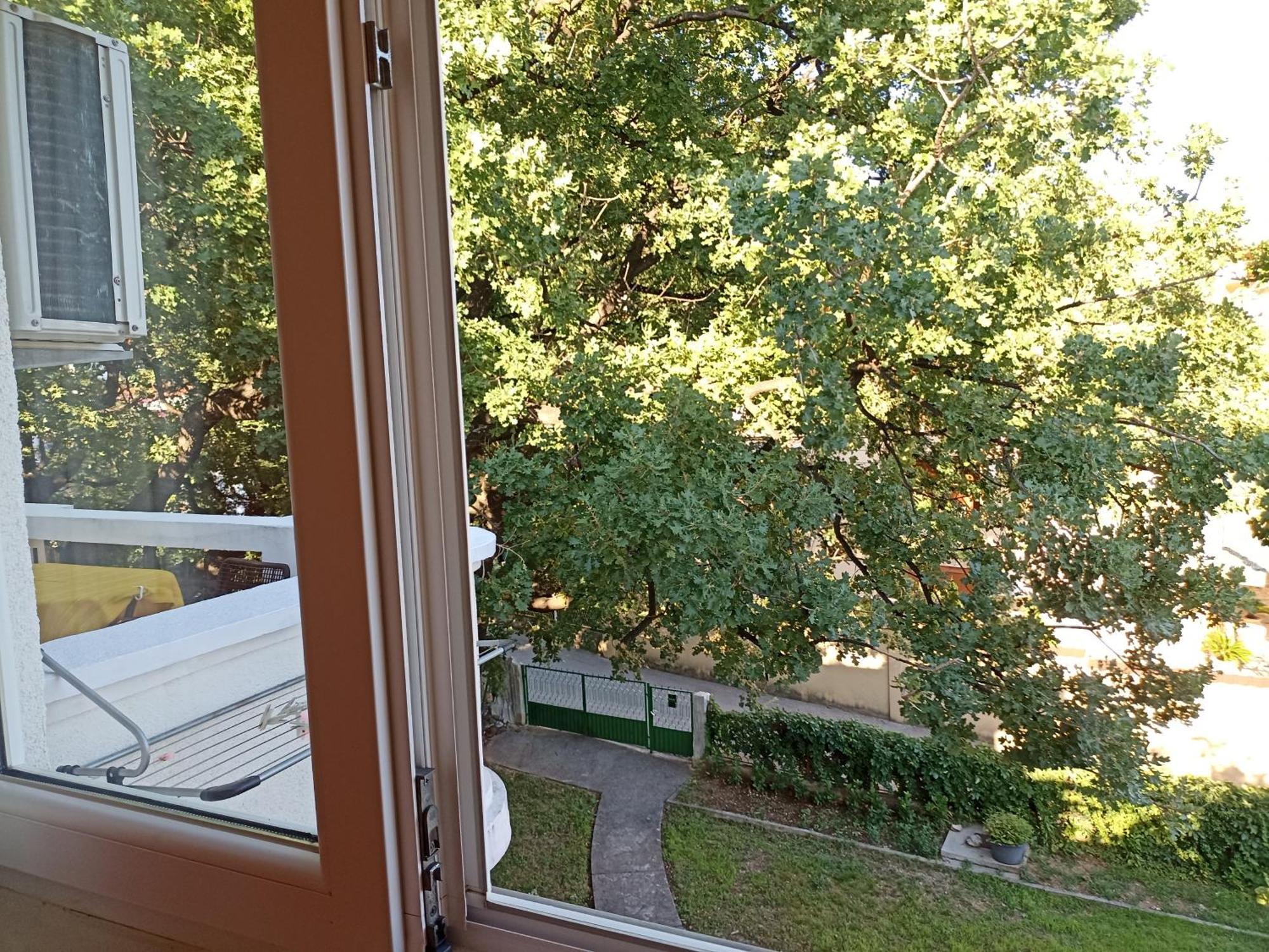Apartments Villa Mond Sutomore