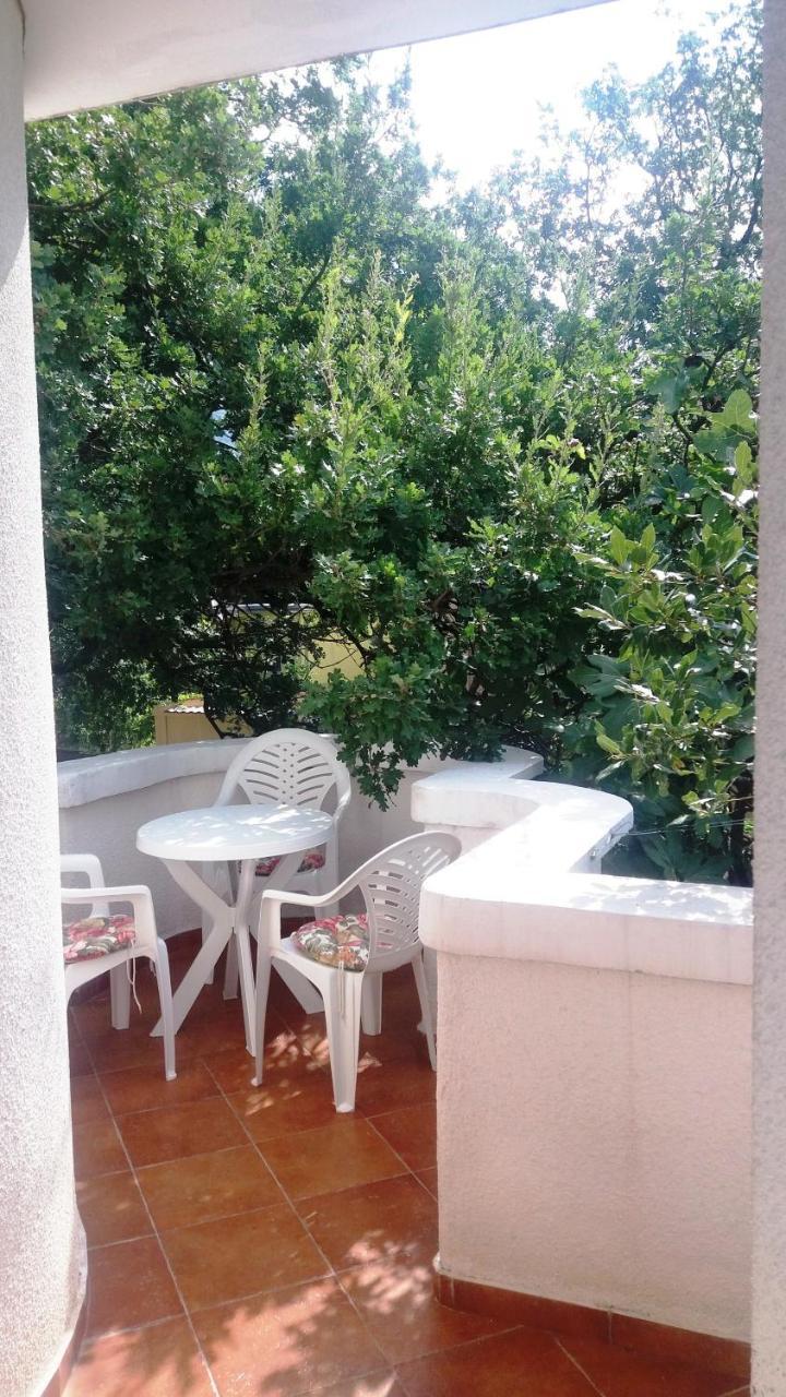 Apartments Villa Mond Sutomore