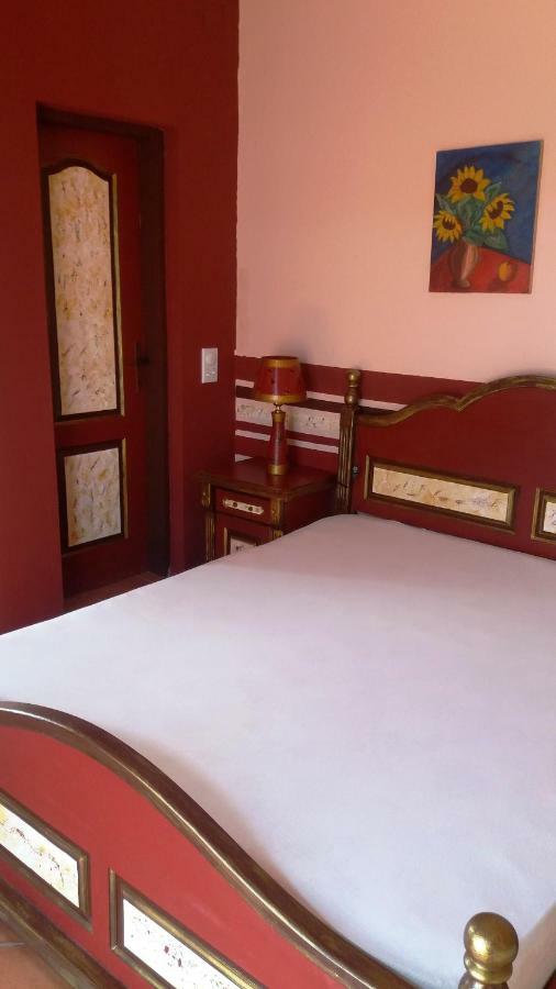 Apartments Villa Mond Sutomore